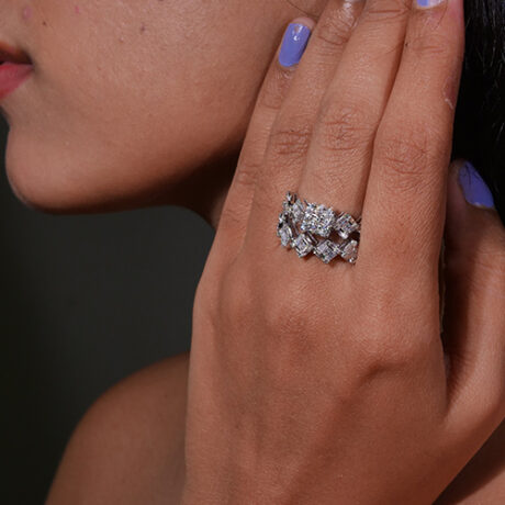 VESPER RING