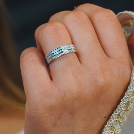 NOVA LOOP RING