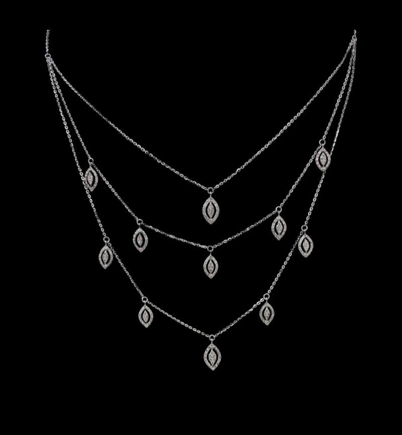 REVERIE MULTI LAYER CHOKER