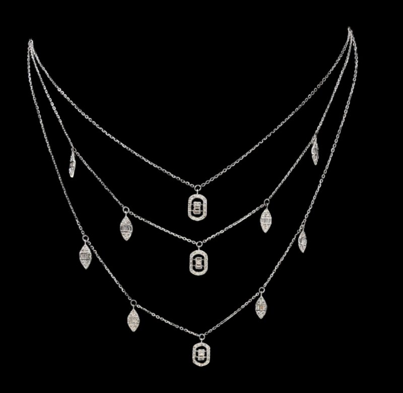 BLOOMING MULTILAYER CHOKER