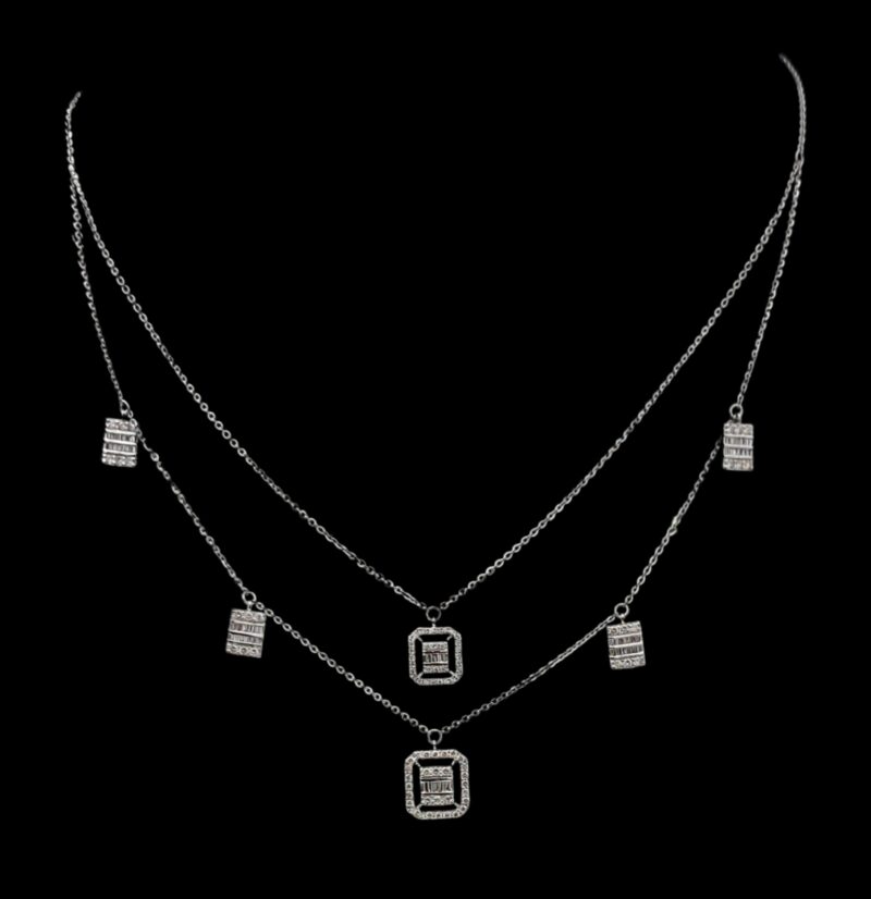 PRISTINE HALO CHOKER