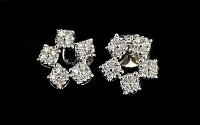 NORTH STAR DIAMOND STUD