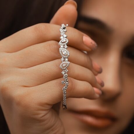 TRAYI DIAMOND BRACELET